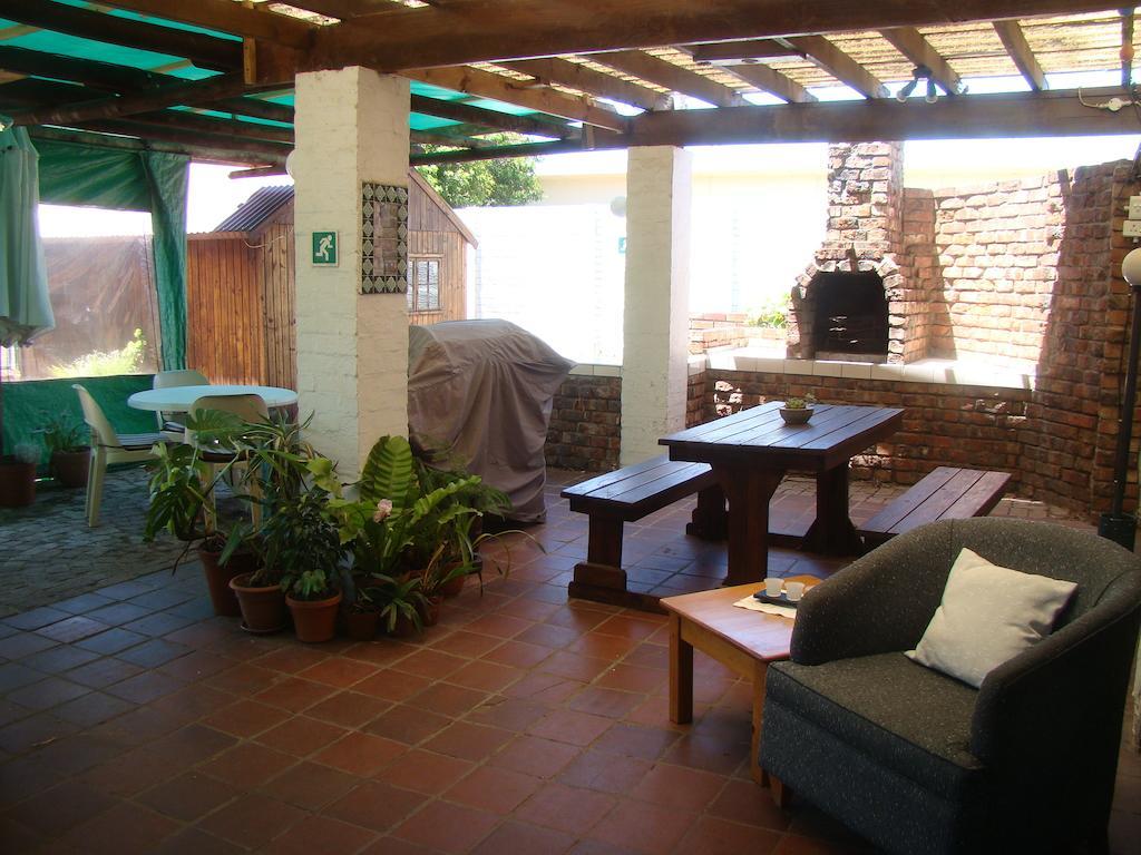 Aqua Marine Guest House Port Elizabeth Dış mekan fotoğraf