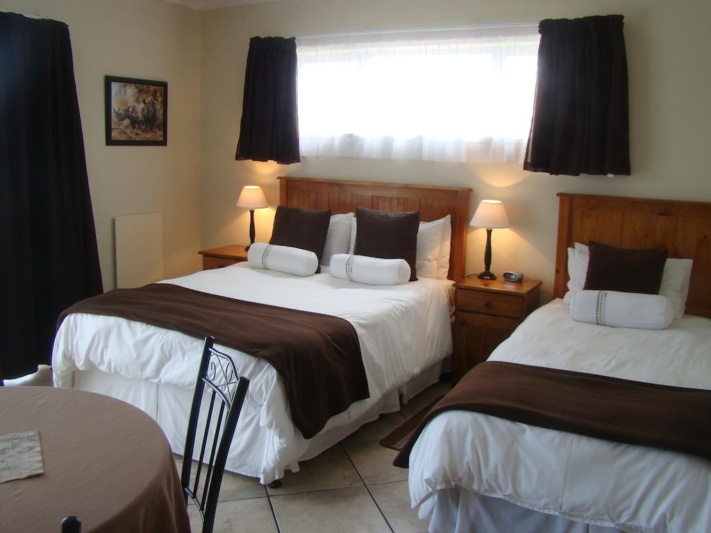 Aqua Marine Guest House Port Elizabeth Oda fotoğraf