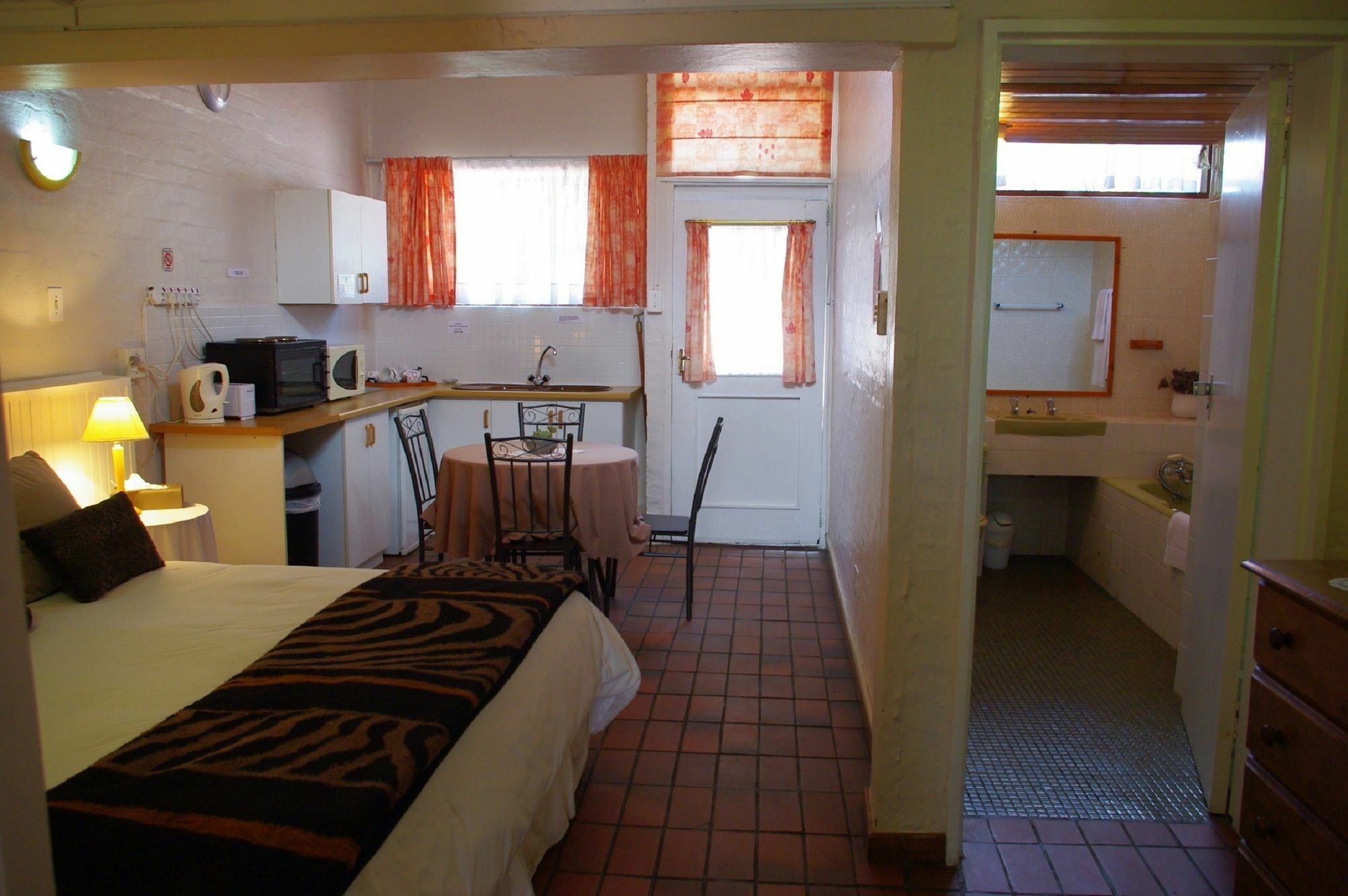 Aqua Marine Guest House Port Elizabeth Dış mekan fotoğraf