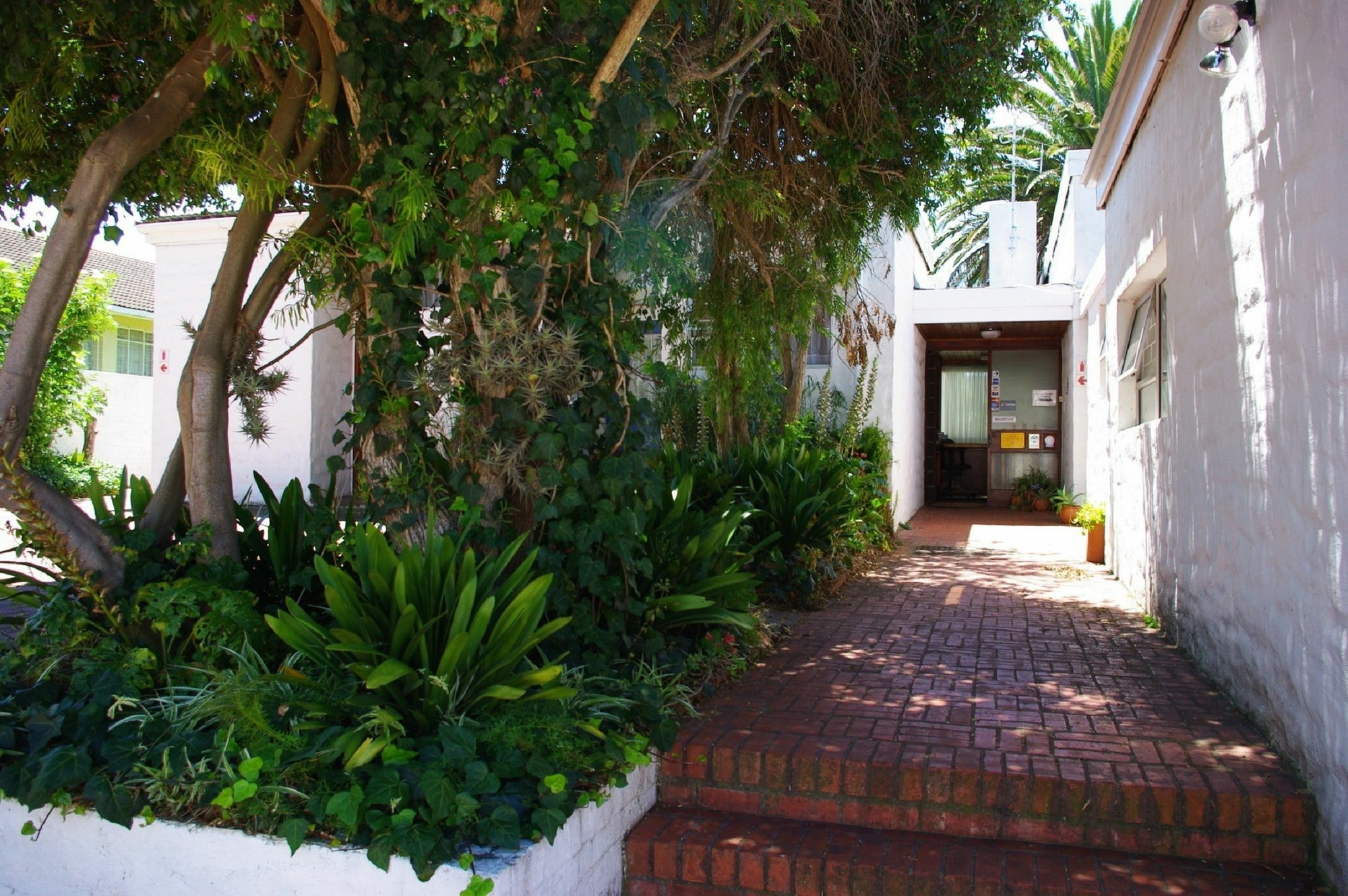 Aqua Marine Guest House Port Elizabeth Dış mekan fotoğraf